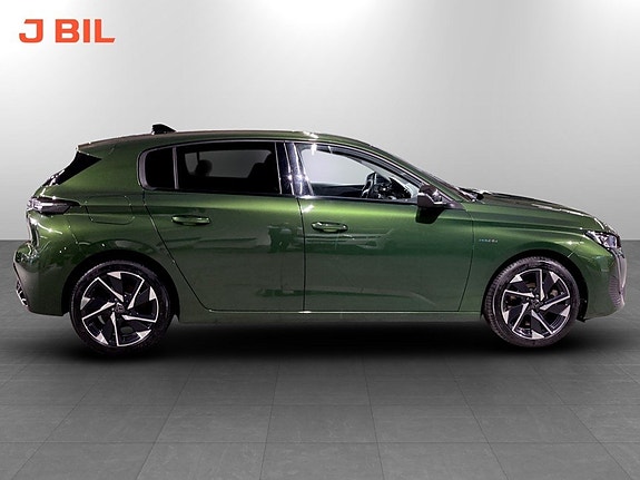 Peugeot 308 13 of 15