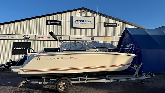 Ryds 588 (628) Duo Mercury 115 Optimax - 140 Gångtimmar