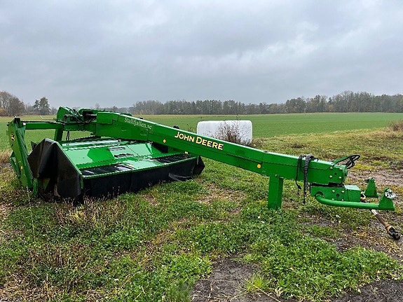 John Deere 735 Slåtterkross Matta