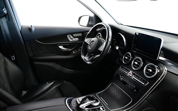 Mercedes-Benz GLC220 d 7 of 22