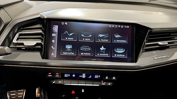 Audi Q4 e-tron 9 of 14
