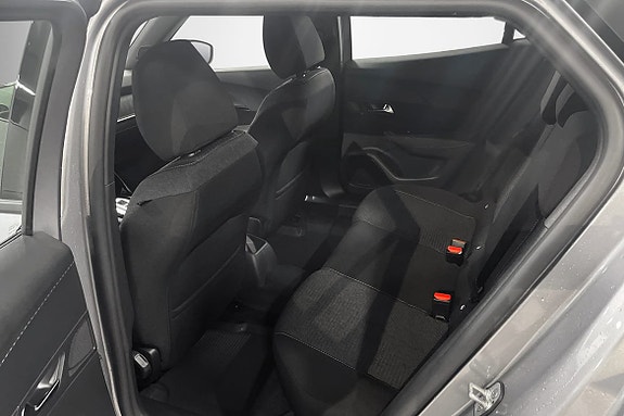 Peugeot 2008 6 of 10