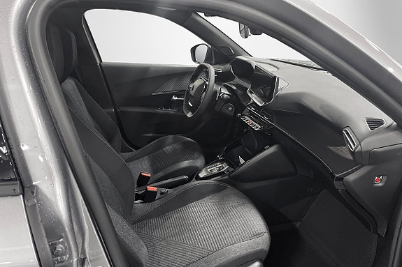 Peugeot 2008 4 of 5