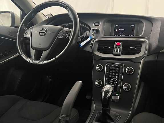 Volvo V40 19 of 20