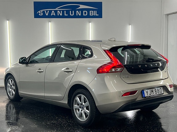 Volvo V40 5 of 20