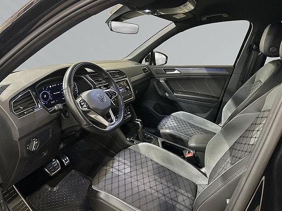 Volkswagen Tiguan 9 of 9