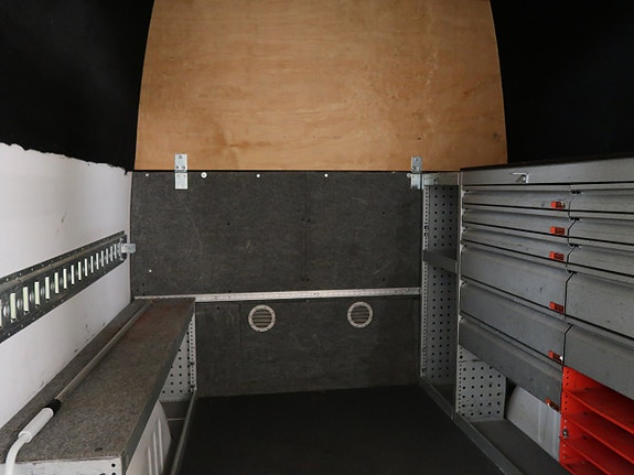 Volkswagen Crafter 24 of 25