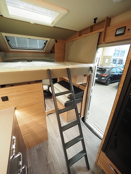 Weinsberg CaraSuite 650 MF Mässerbjudande I AUT | 3500kg | Loungepaket 19 of 21