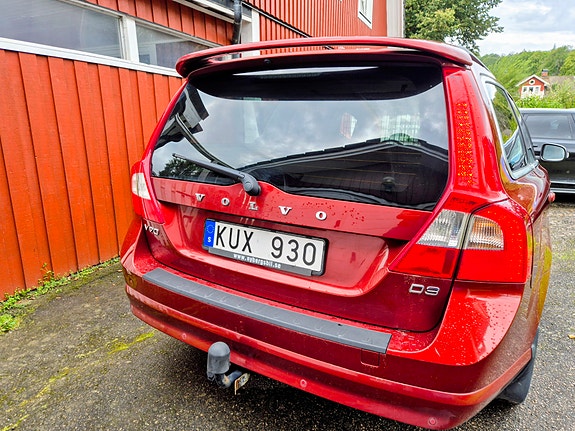 Volvo V70 8 of 9