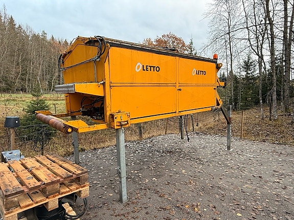 Asfaltscontainer Oletto | Ränna via konkursauktion