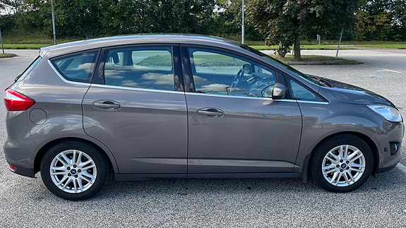 Ford C-Max 5 of 11
