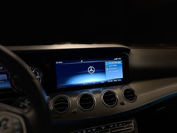 Mercedes-Benz E220 20 of 25