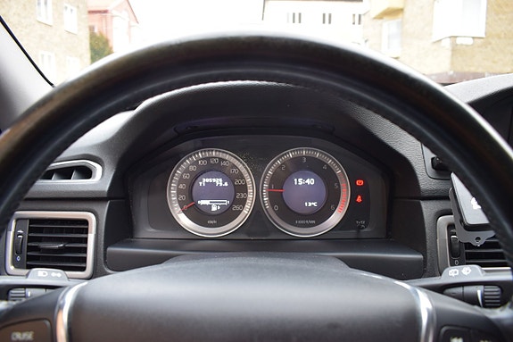 Volvo V70 7 of 11