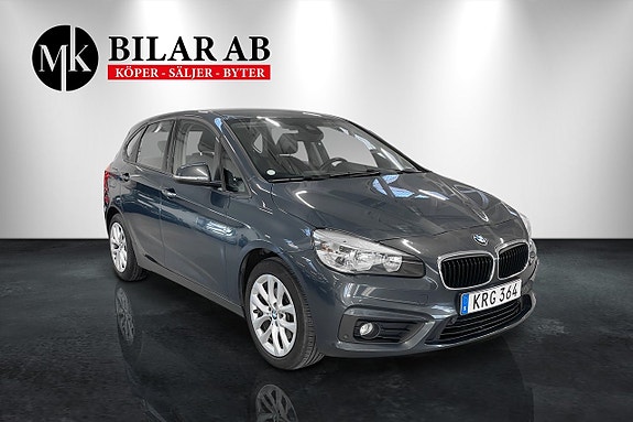 BMW 218 3 of 17