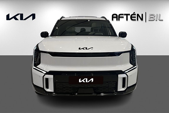 Kia EV9 3 of 30