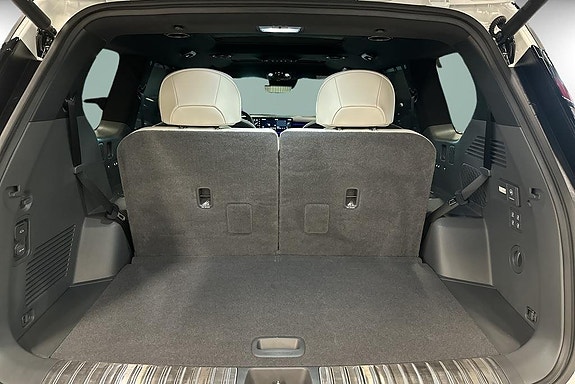 Kia EV9 20 of 30