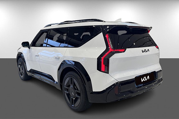 Kia EV9 7 of 30