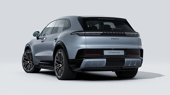Porsche Cayenne 4 of 5