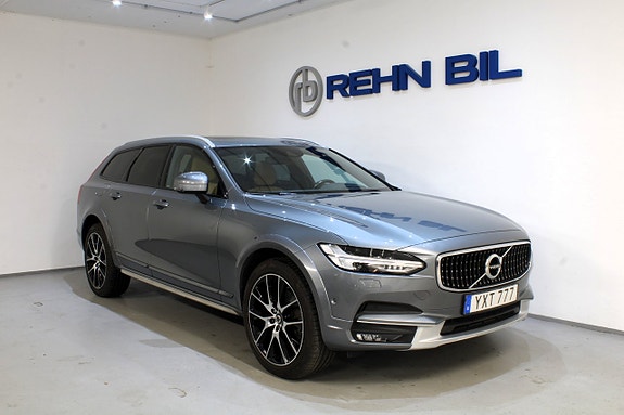 Volvo V90 Cross Country