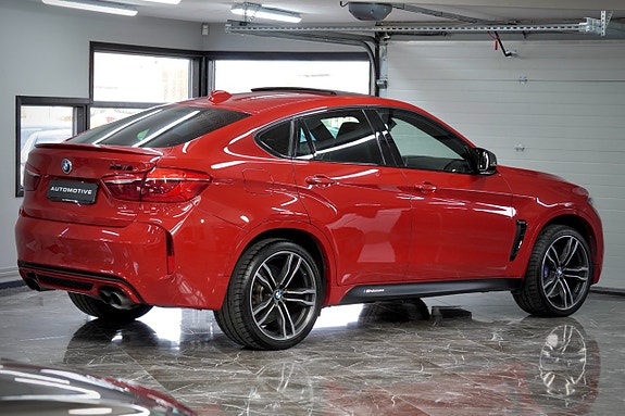 BMW X6 M 4 of 5