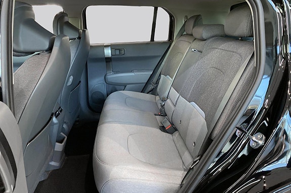 Kia EV3 14 of 21