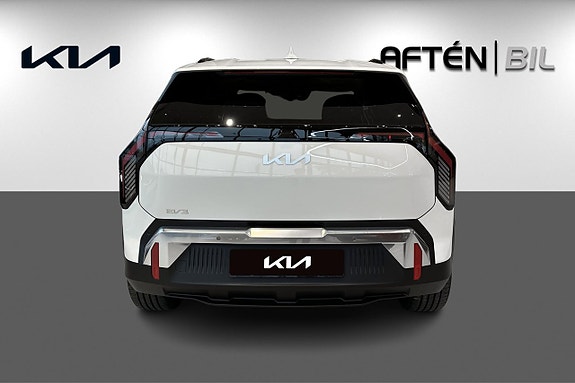 Kia EV3 5 of 25