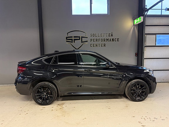 BMW X6 2 of 14