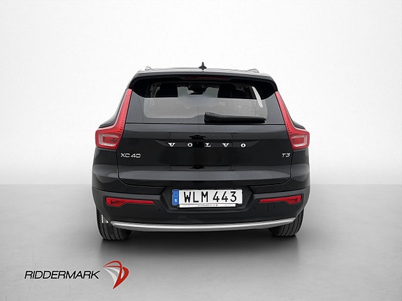 Volvo XC40 5 of 5