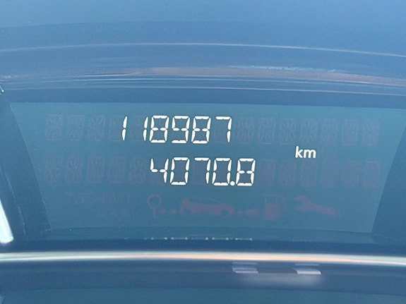 Renault Clio 23 of 23