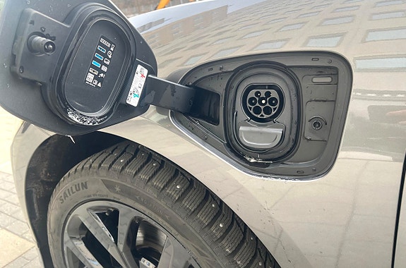 Jaguar I-PACE 12 of 14