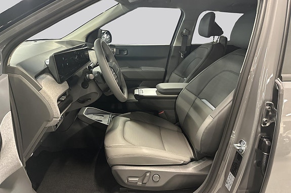 Kia EV3 11 of 23