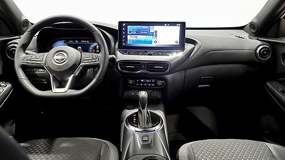 Nissan Juke 4 of 13