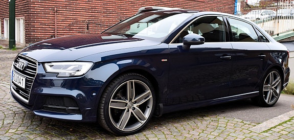 Audi A3 4 of 5