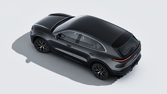 Porsche Cayenne 3 of 5