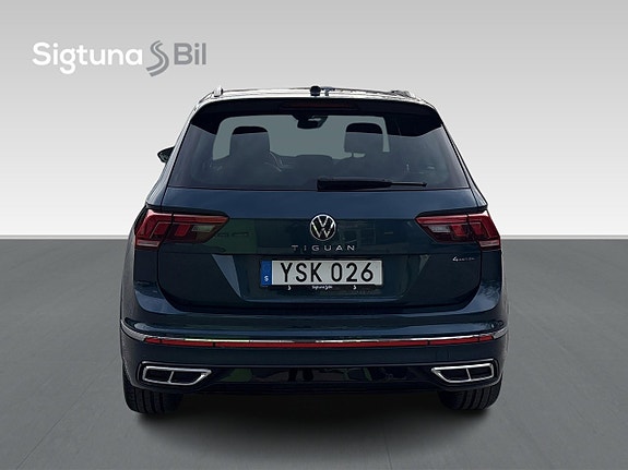 Volkswagen Tiguan 5 of 5