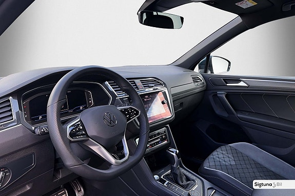 Volkswagen Tiguan 9 of 26