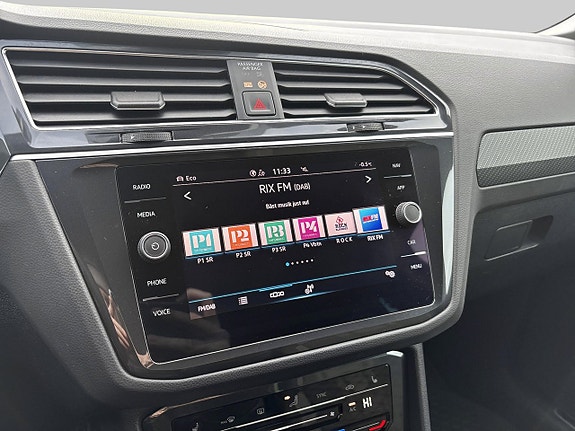 Volkswagen Tiguan 17 of 24