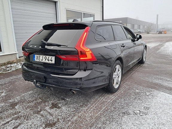 Volvo V90 5 of 7