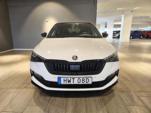 Skoda Scala 3 of 5