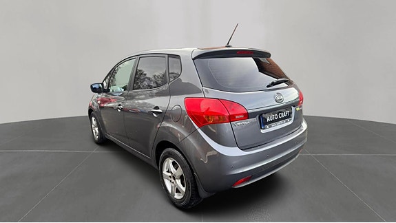 Kia Venga 7 of 11