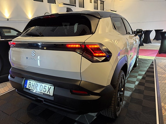 Suzuki eVitara 13 of 19