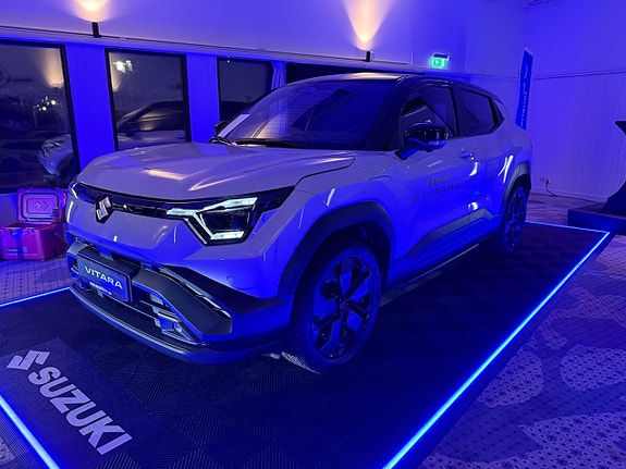 Suzuki eVitara 10 of 19