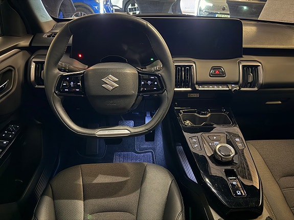 Suzuki eVitara 5 of 19