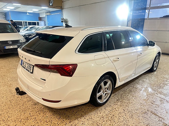 Skoda Octavia 4 of 5