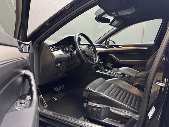 Volkswagen Passat Alltrack 5 of 5