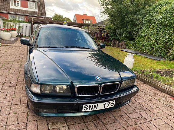 BMW 740i 2 of 3