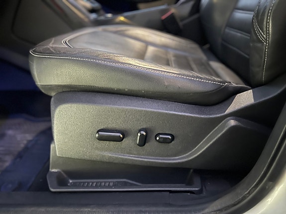 Ford Kuga 5 of 5