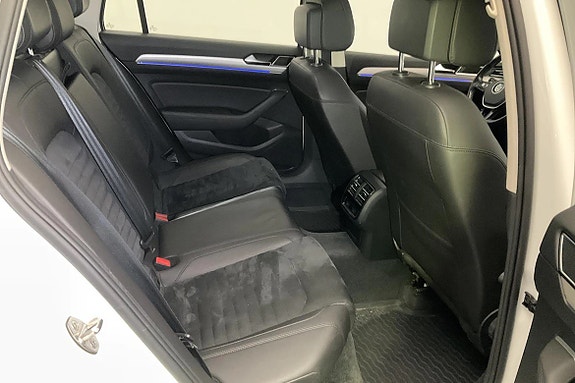 Volkswagen Passat 7 of 9