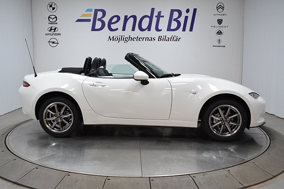 Mazda MX-5 14 of 26