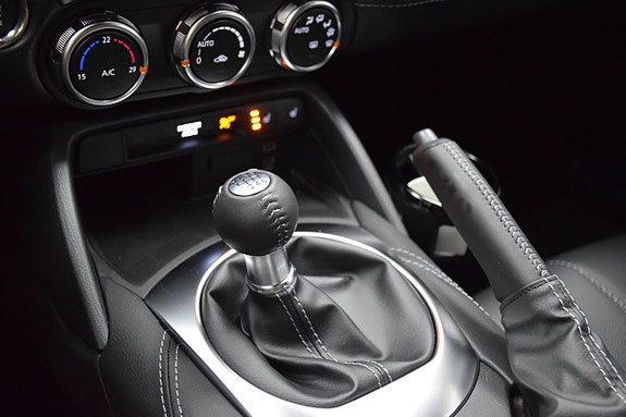 Mazda MX-5 24 of 26